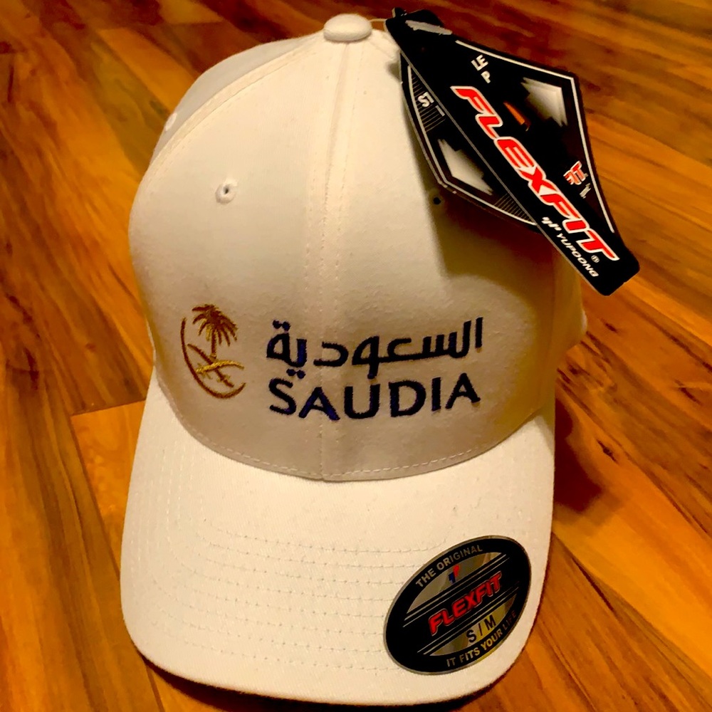 SAUDIA FLEXFIT CAP - Picture 2 of 7
